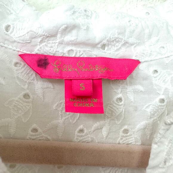 Lilly Pulitzer White Eyelet Fish Pattern Top Size S - Excellent Condition - Picture 2 of 8